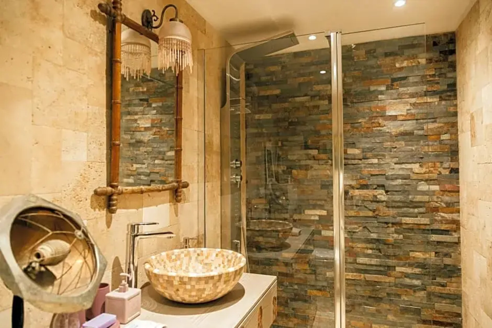 L'Arbre de Vie 1949 Route des Ciappes Menton