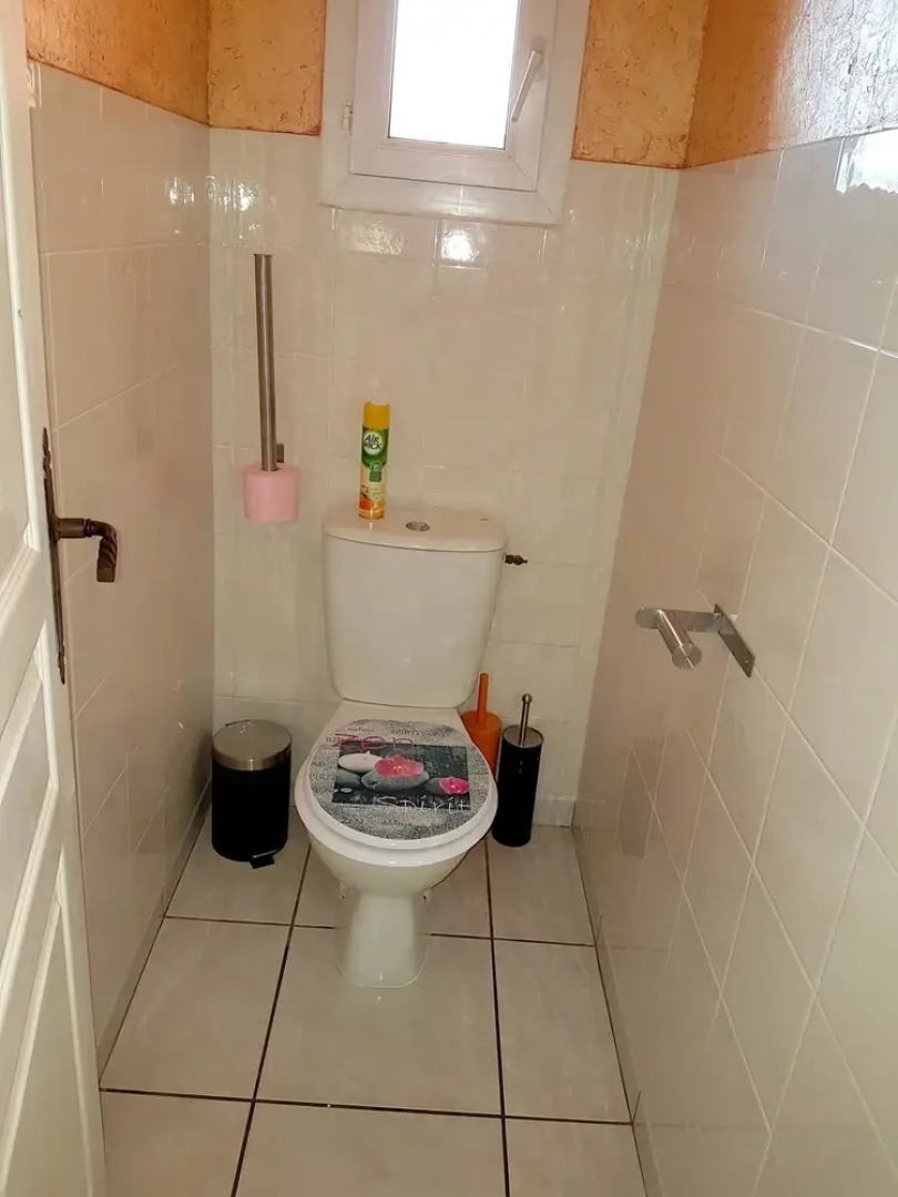 Villa With 4 Bedrooms in Florensac, With Enclosed Garden - 15 km From