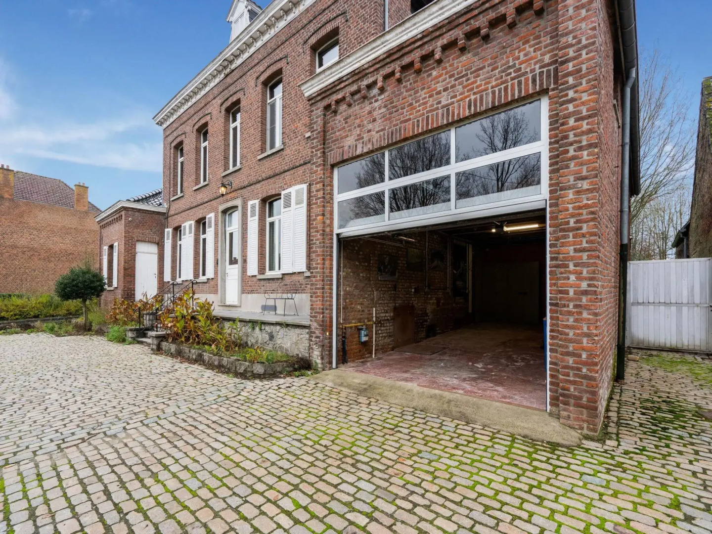 Luxury Holiday Home in Vloesberg With Sauna and hot tub