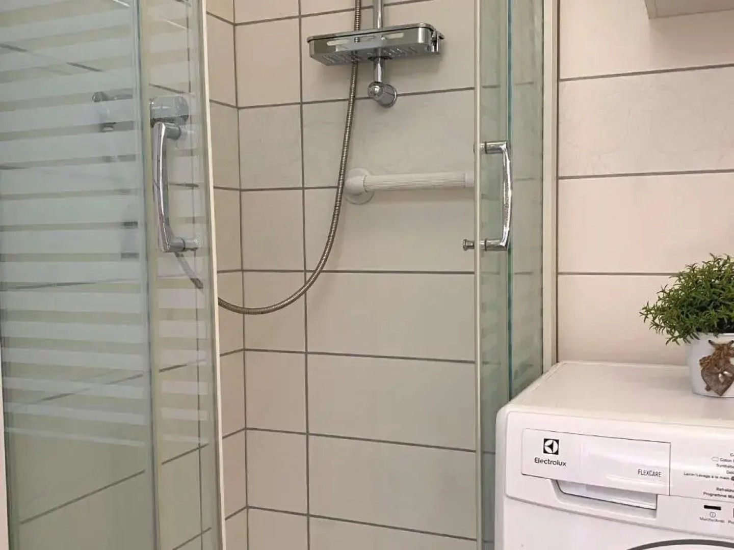 Appartement Balaruc-les-Bains, 1 pièce, 2 personnes - FR-1-553-52