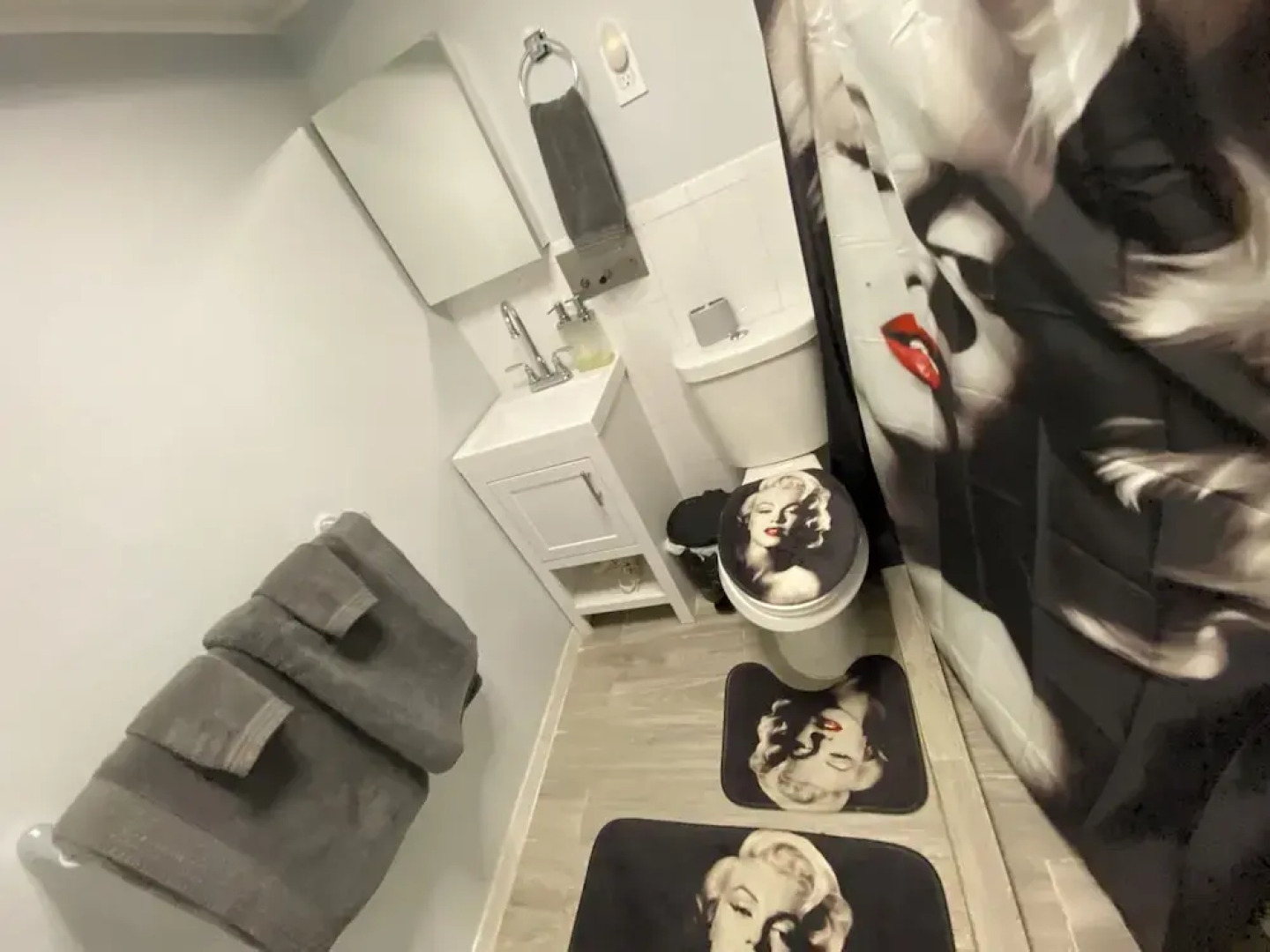 Nice two Bedroom apt at 25 Minutes to New York