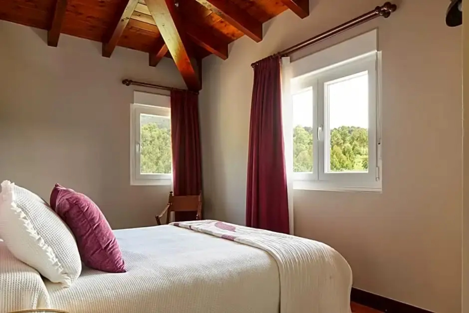 Отель Txoriene — Arrieta