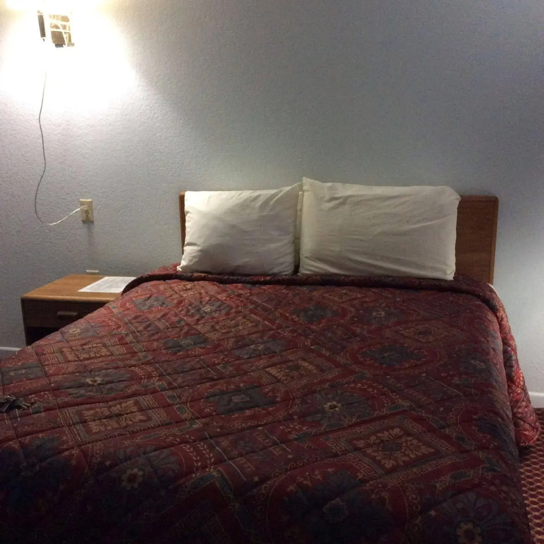 Regency Inn Comanche