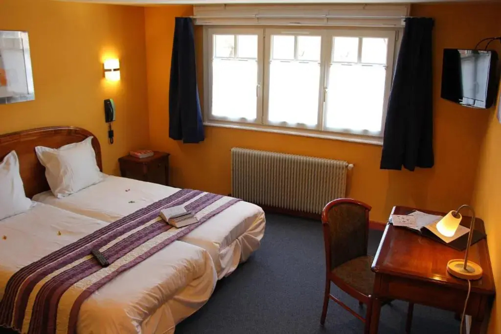 Hôtel Restaurant La Cigogne