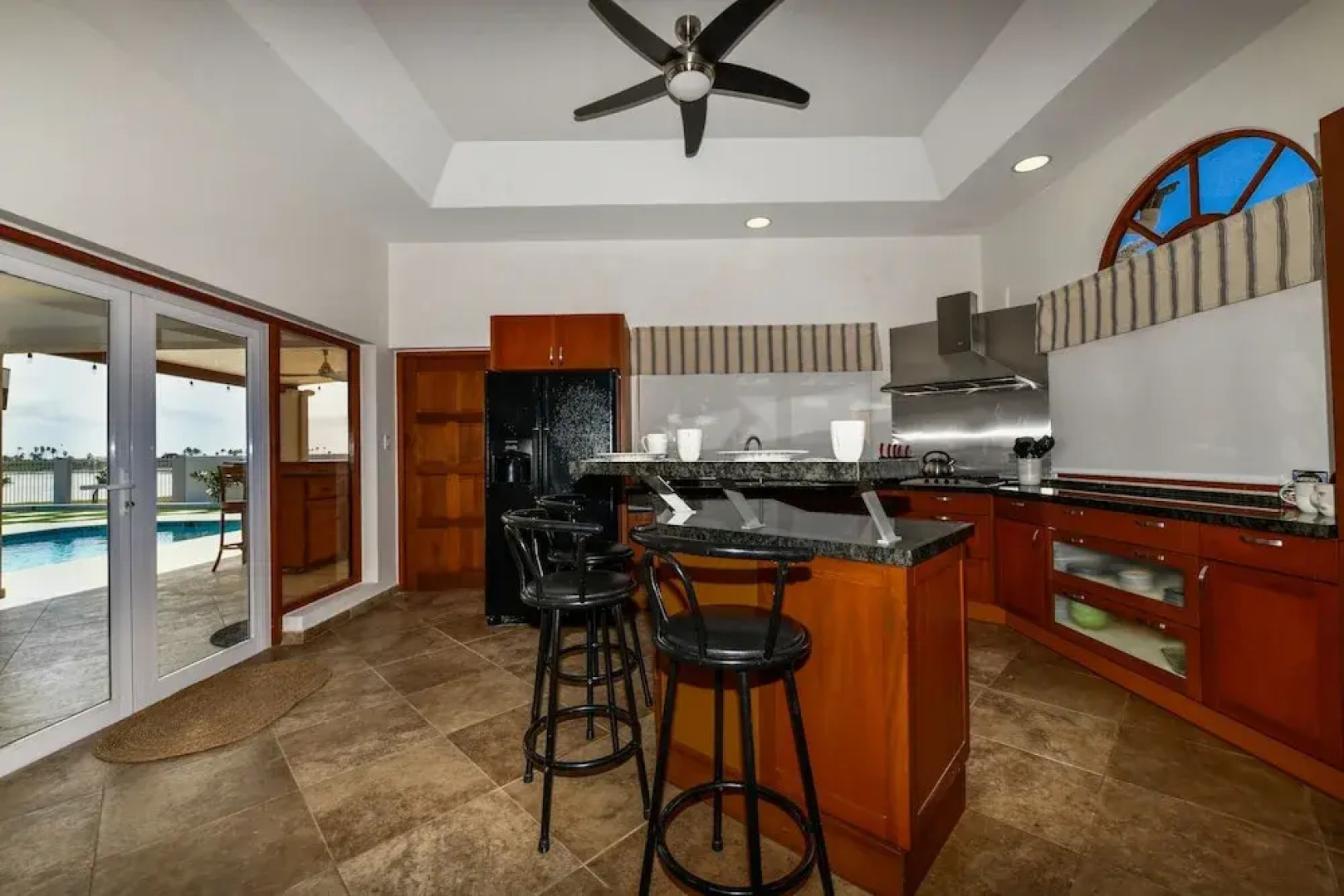 New! Ocean View With Rooftop Terrace in Malmok!