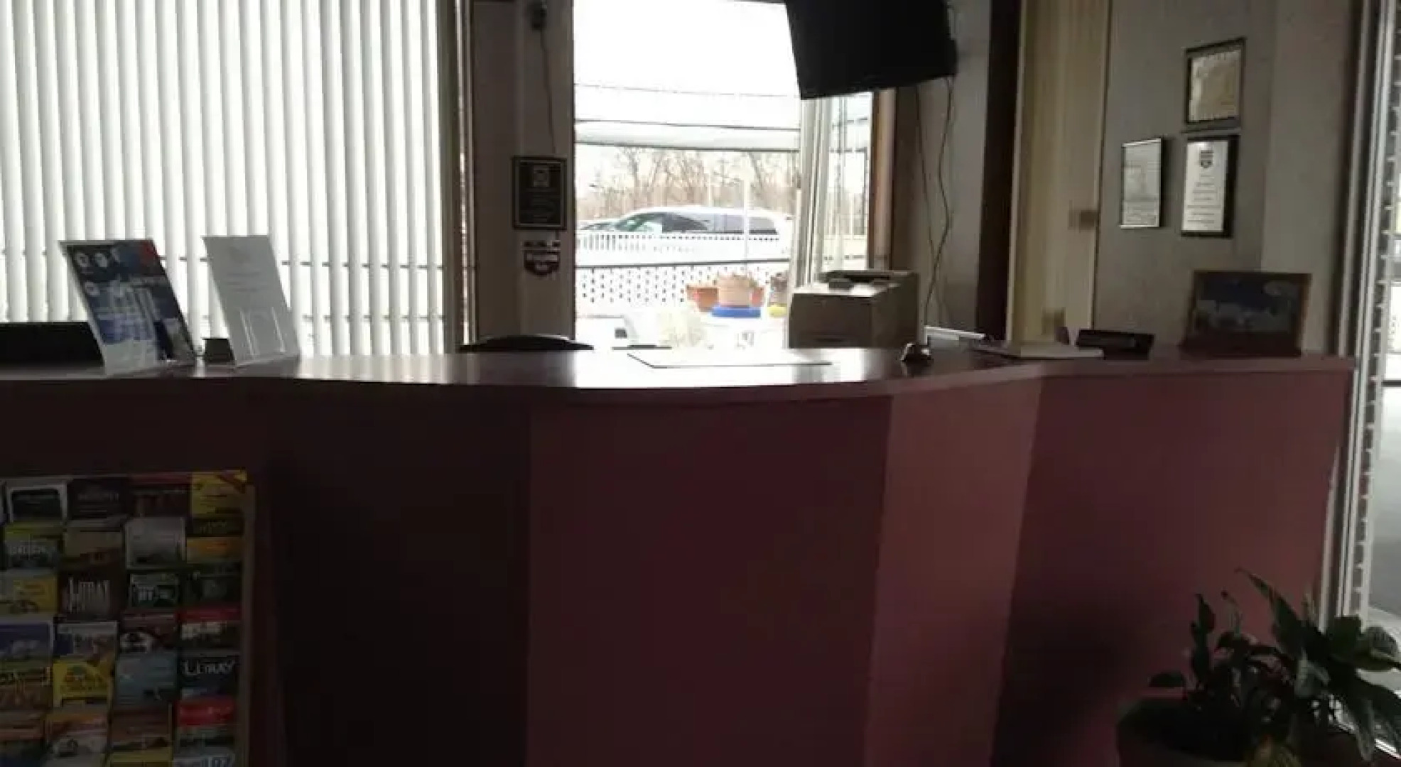 Knights Inn - Chilhowie