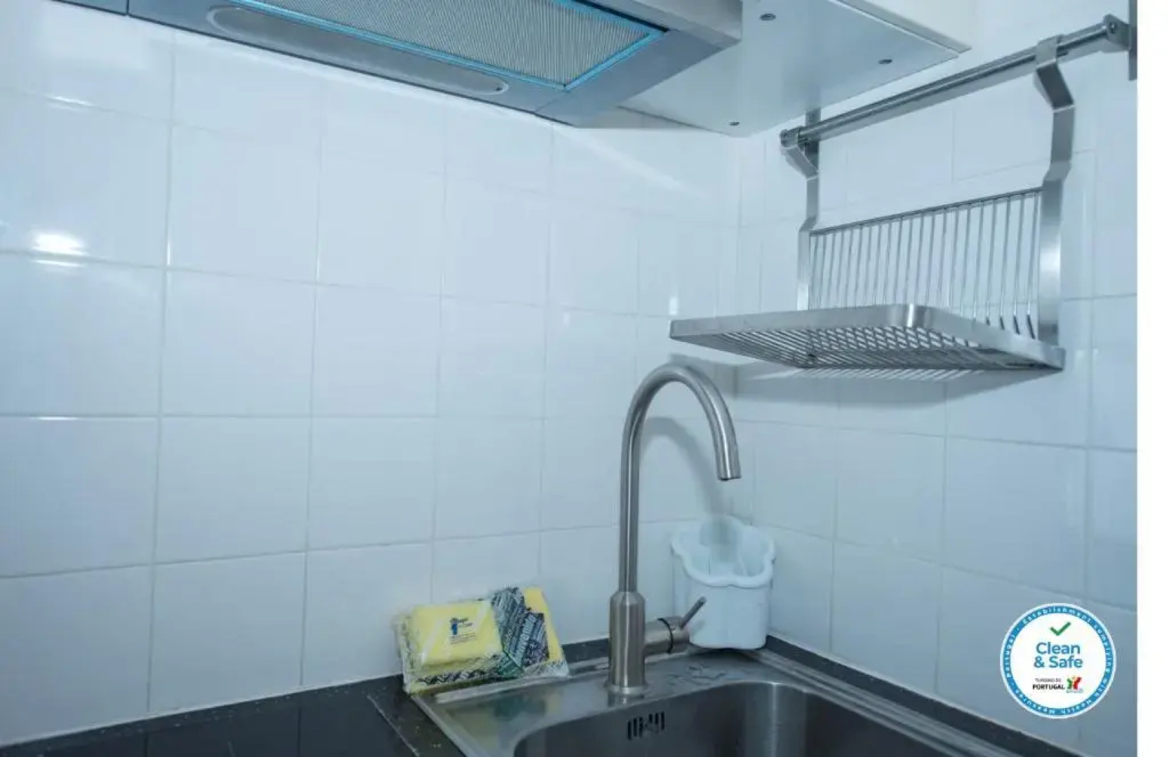 Portugal Here I Come - Alfama