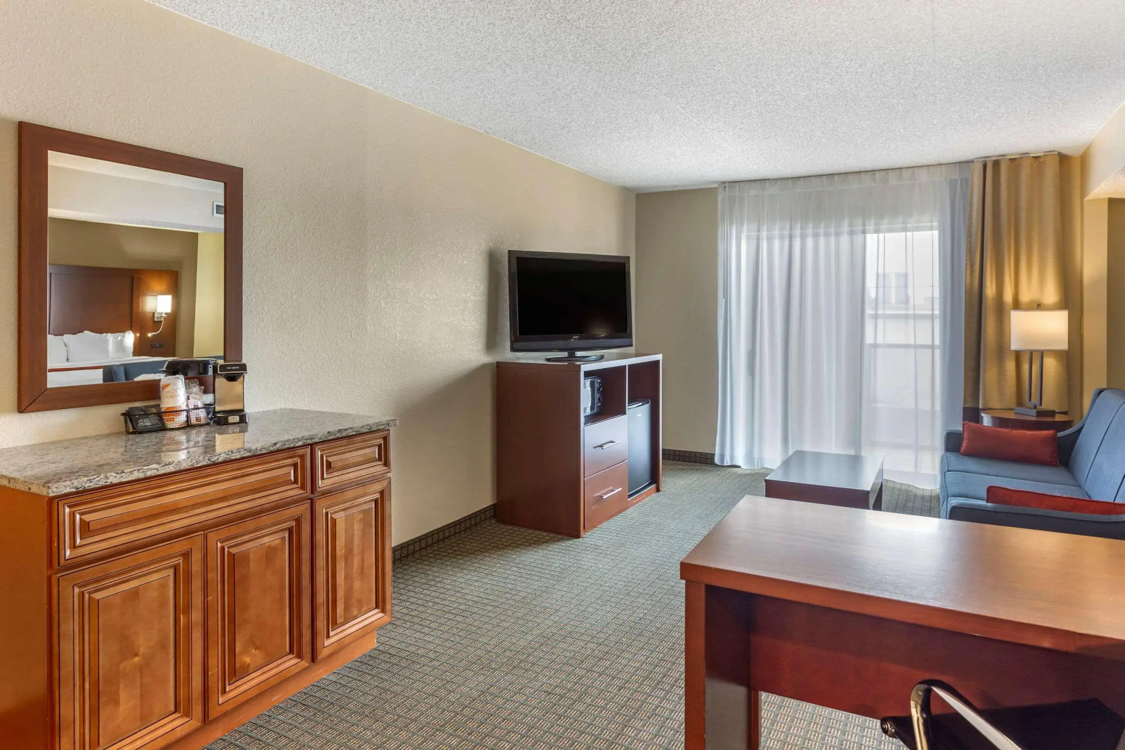 Comfort Inn & Suites Rochelle - DeKalb