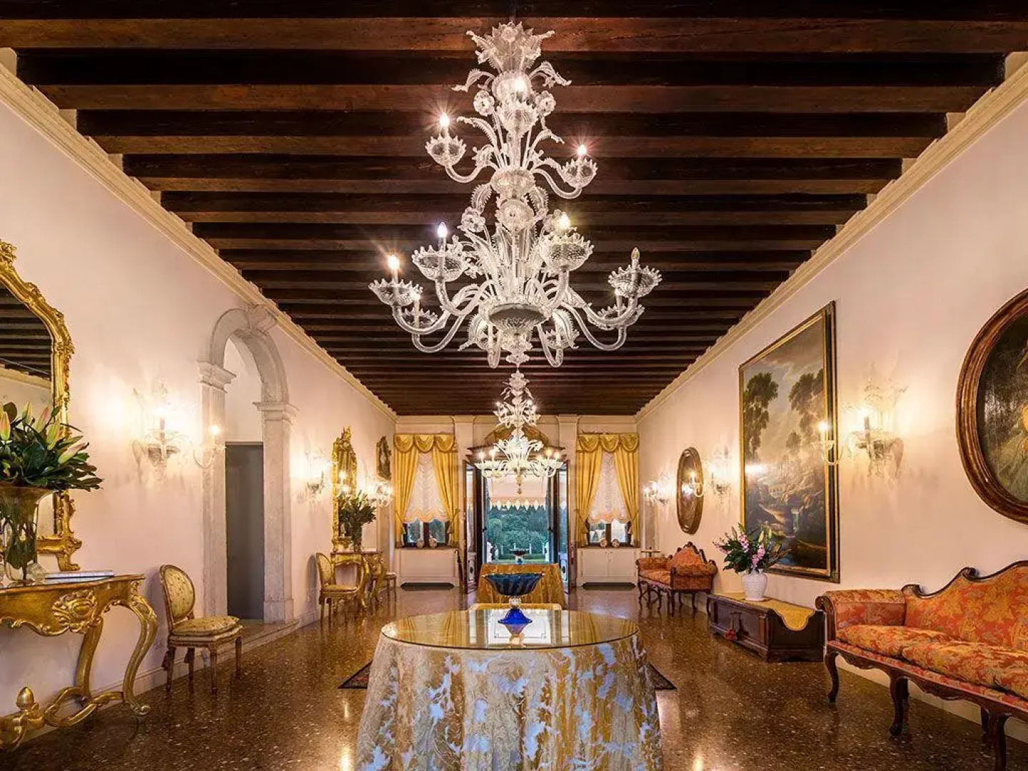 Villa Franceschi Hotel & Resort