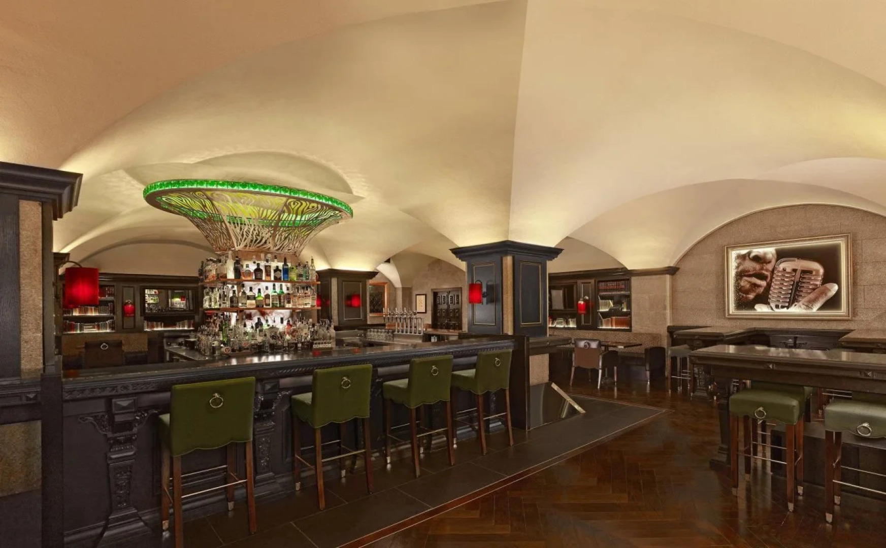 The College Green Hotel Dublin, Autograph Collection