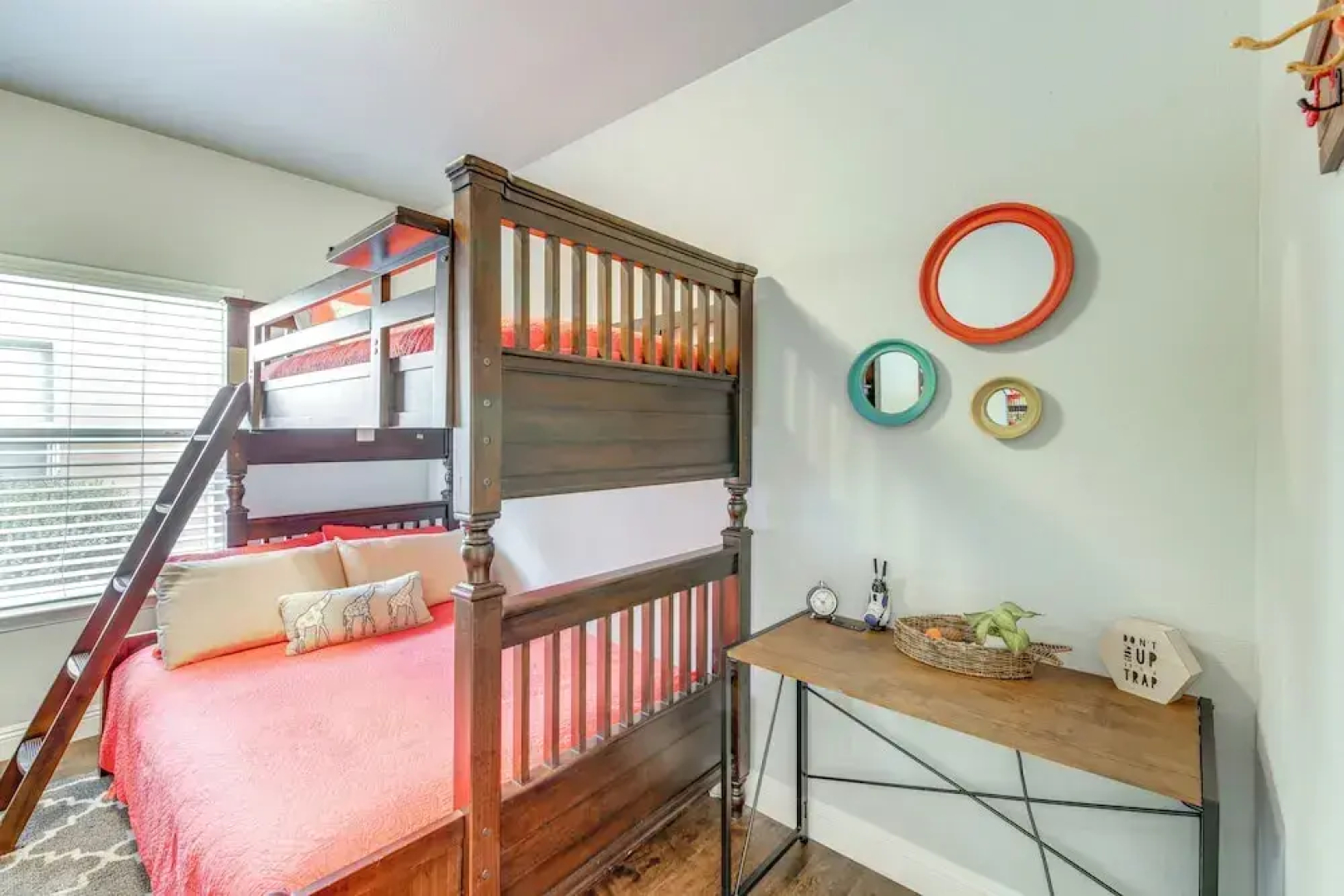 Walk to Colorado River: Needles Gem w/ Pool Access