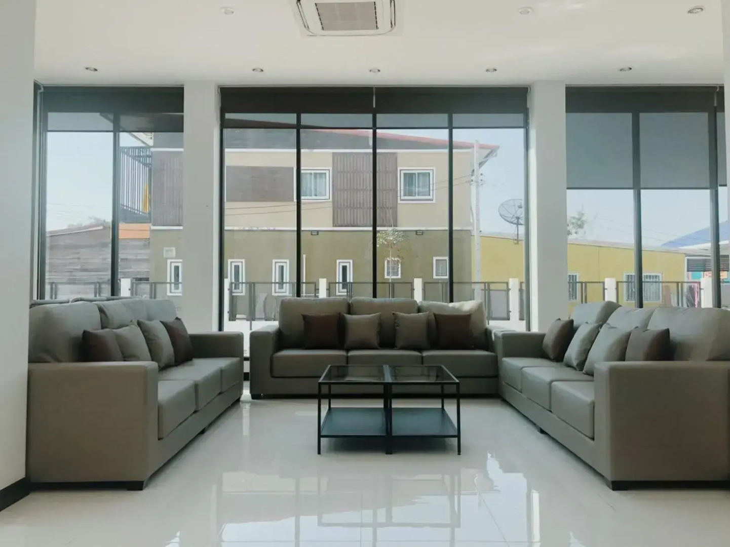 T-NEE Hotel@Udon