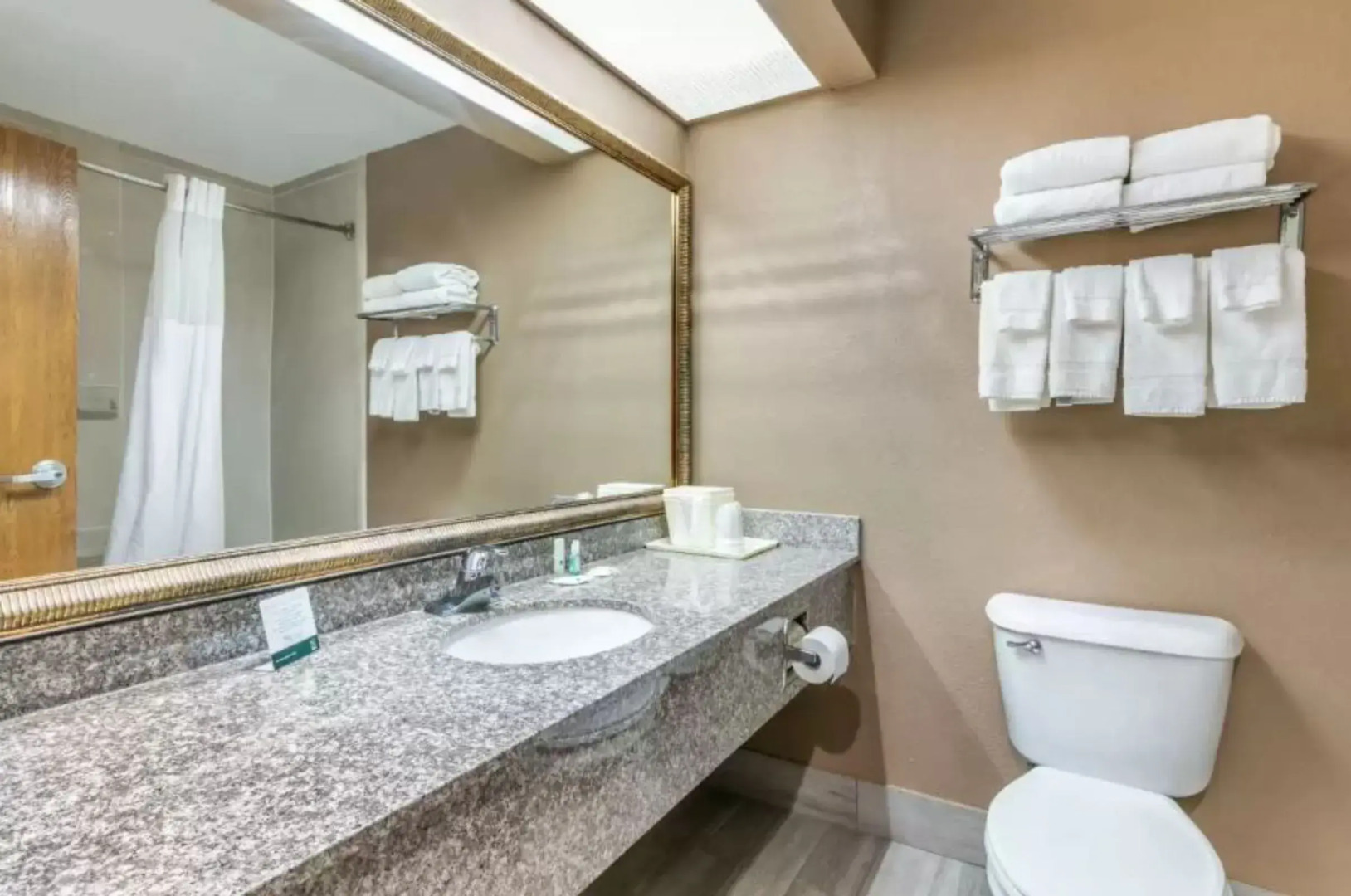 Quality Inn Rogersville