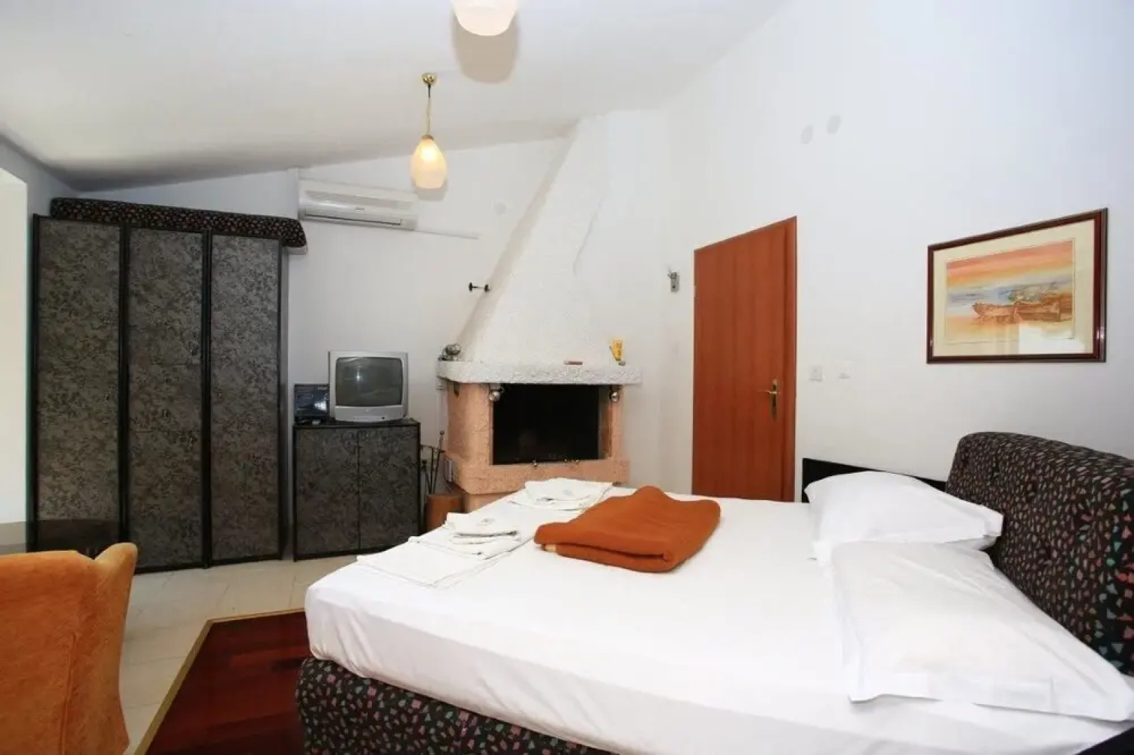 Apartment and Rooms Pansion Duba