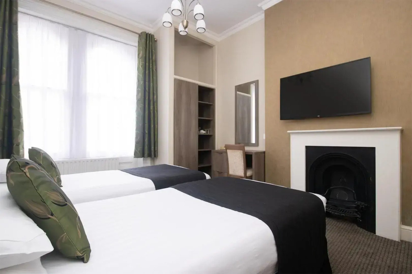 Kensington Gardens Hotel