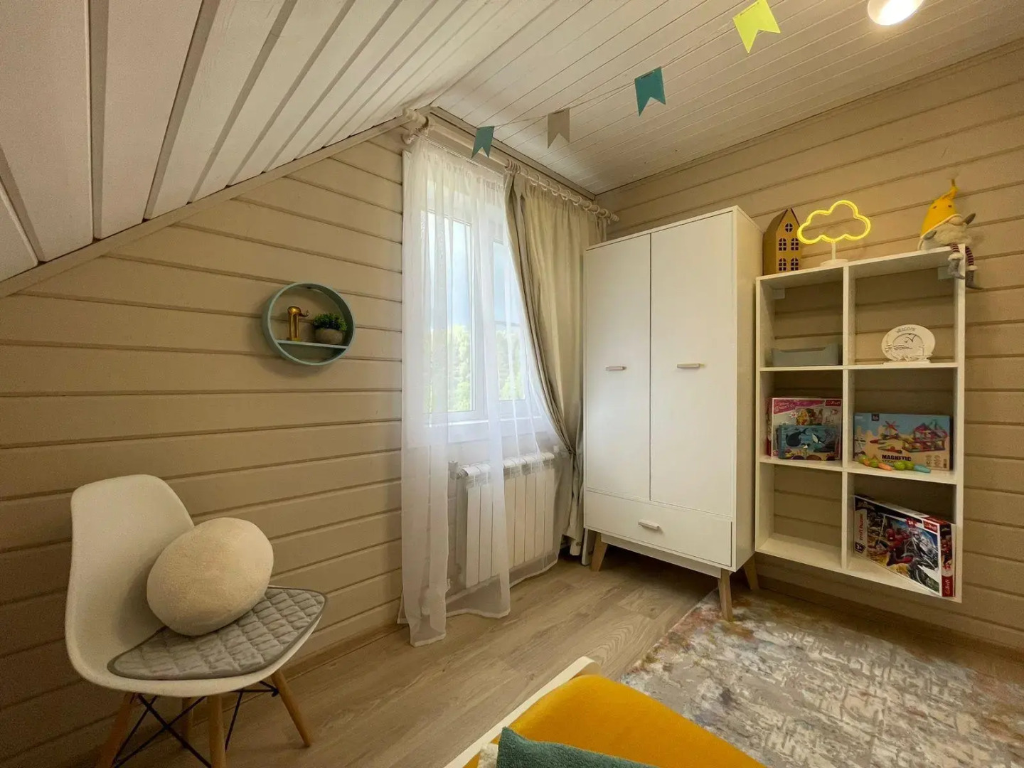 Дом с видом на лес