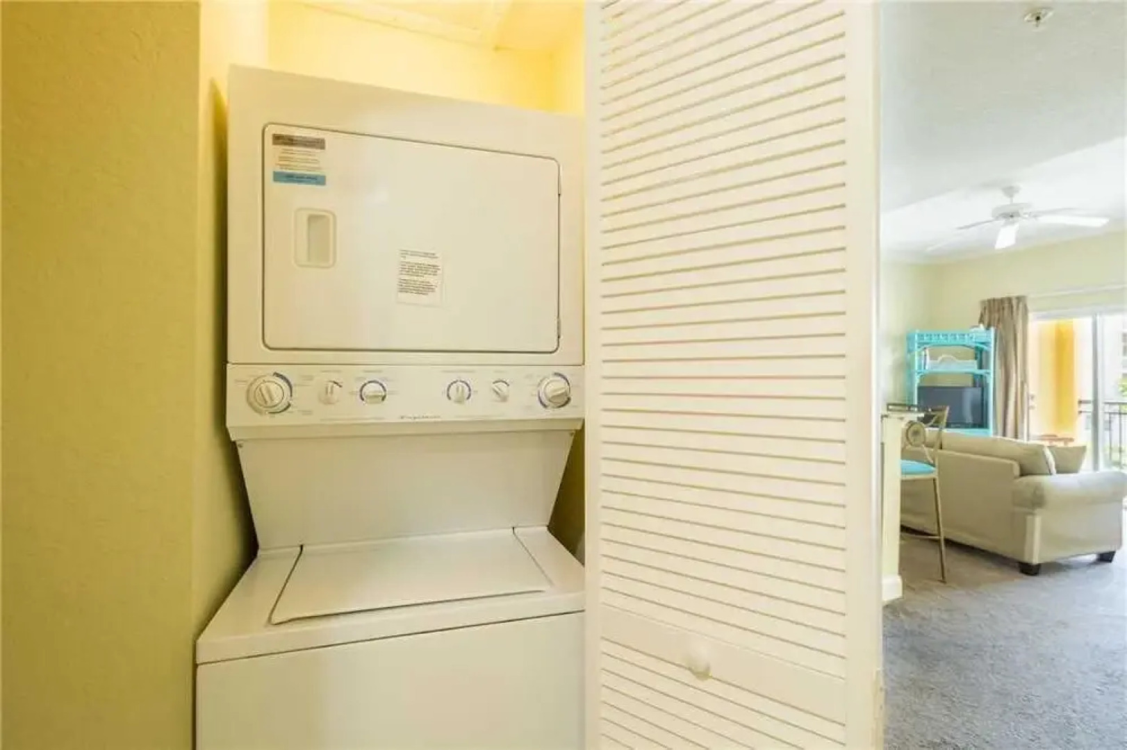 302 - Palms of Treasure Island