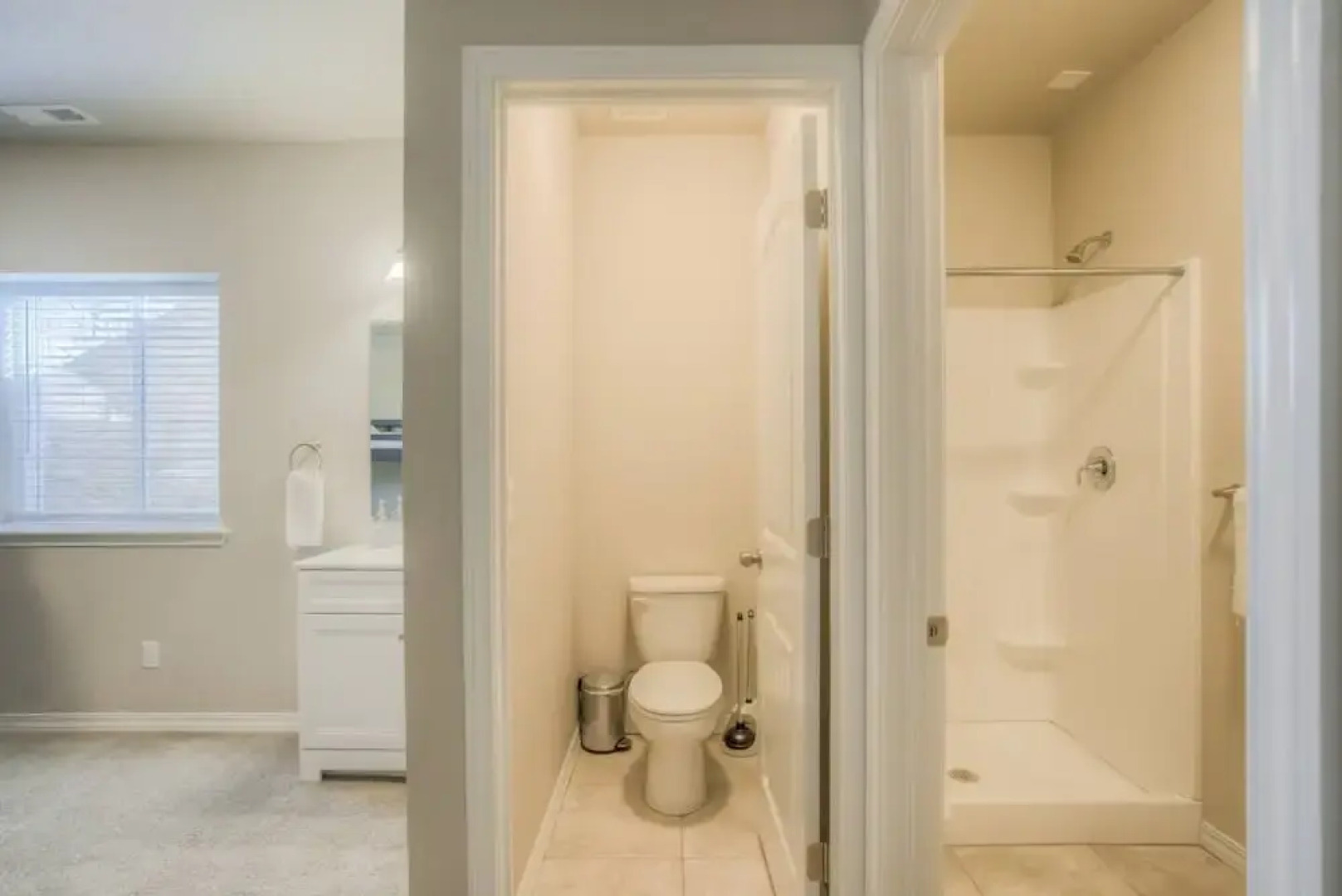 5BD Lakeside Mountain Spectacularhot Tubluxury