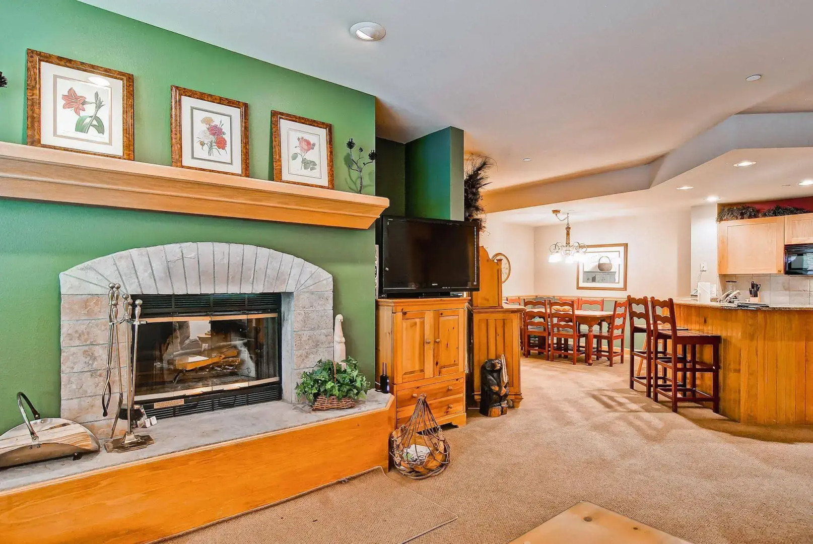 Highlands Westview by East West Hospitality