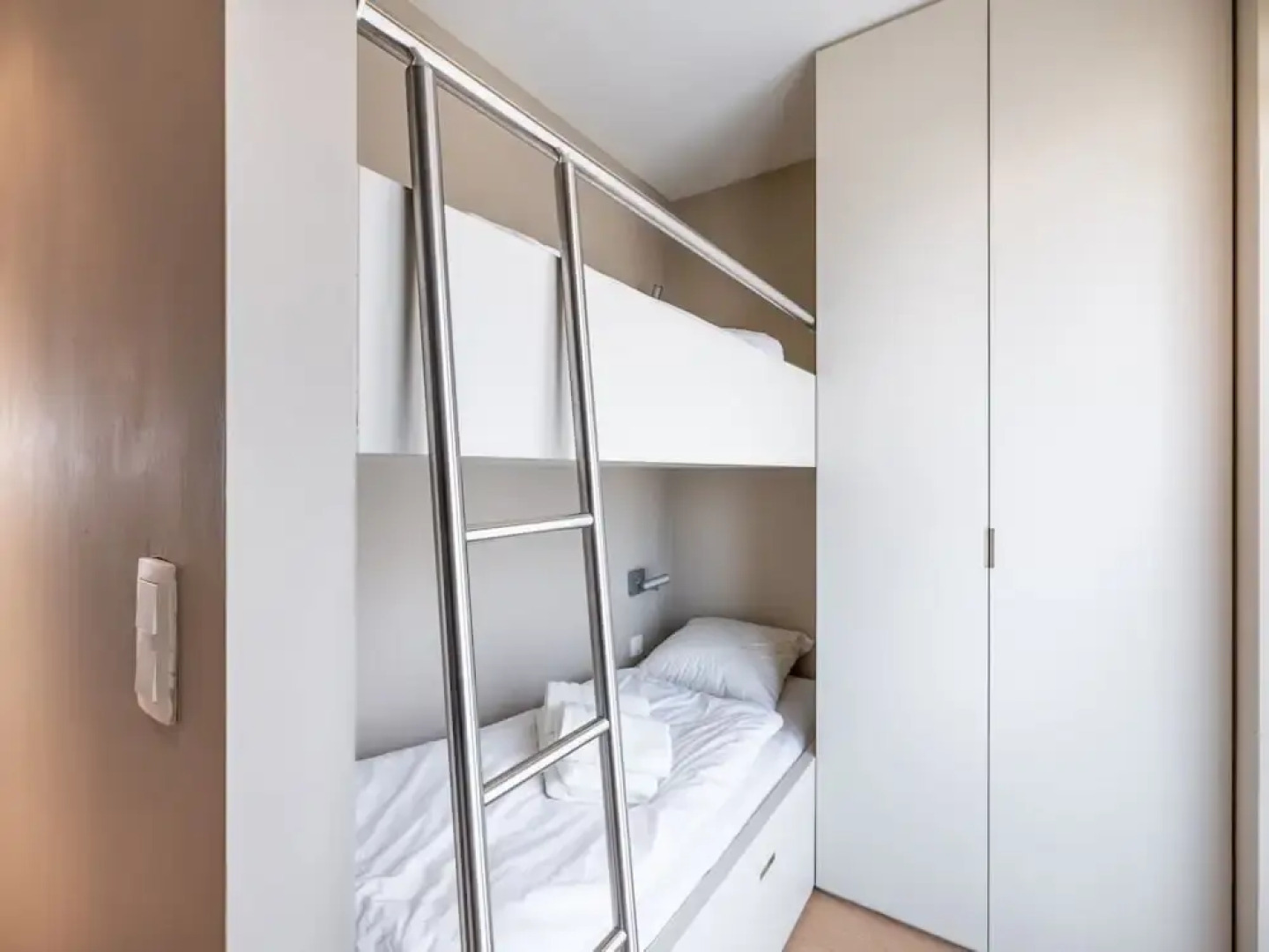 Beachouse 101 on the Dunes and the Beach