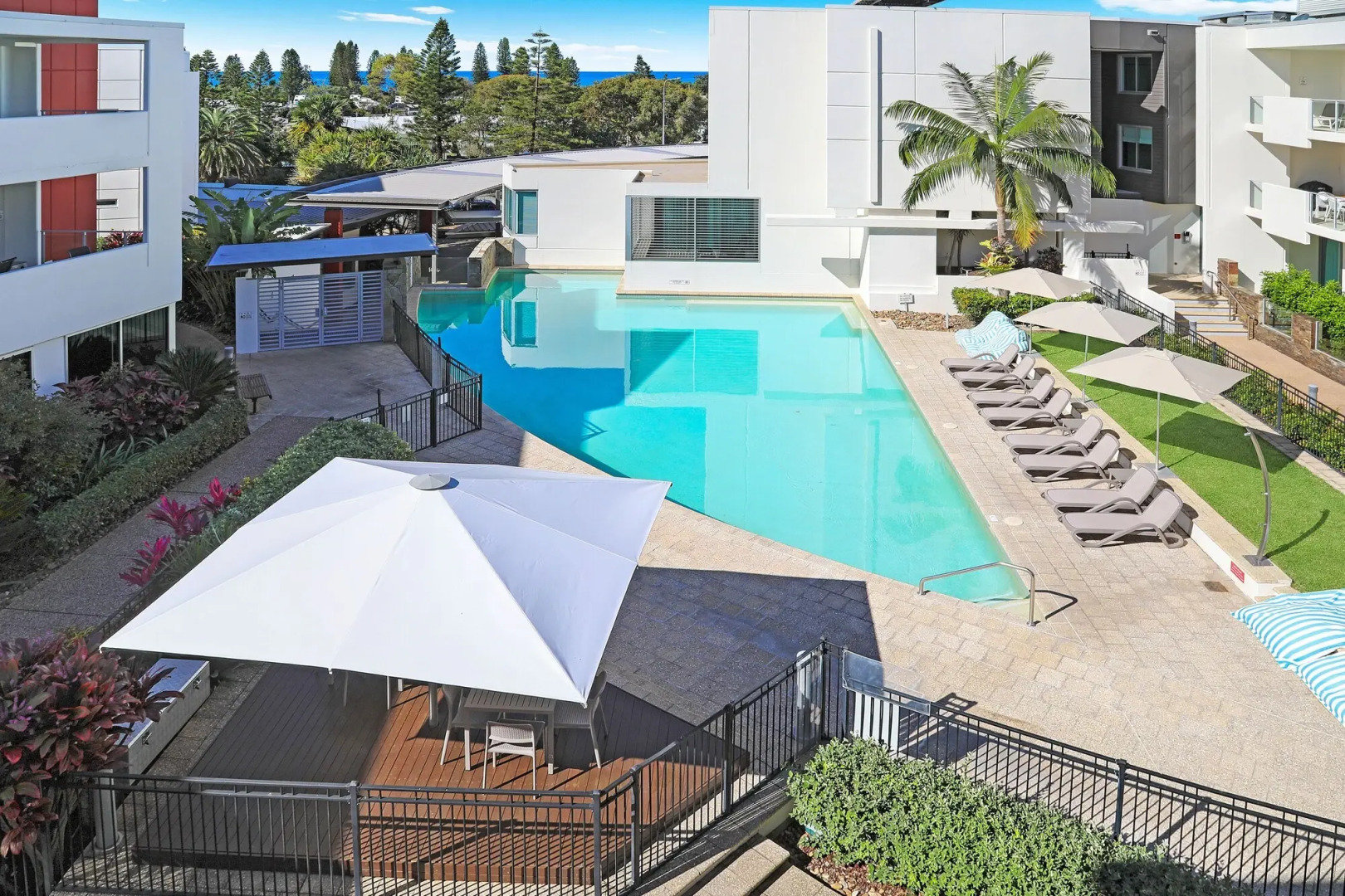 Element on Coolum Beach