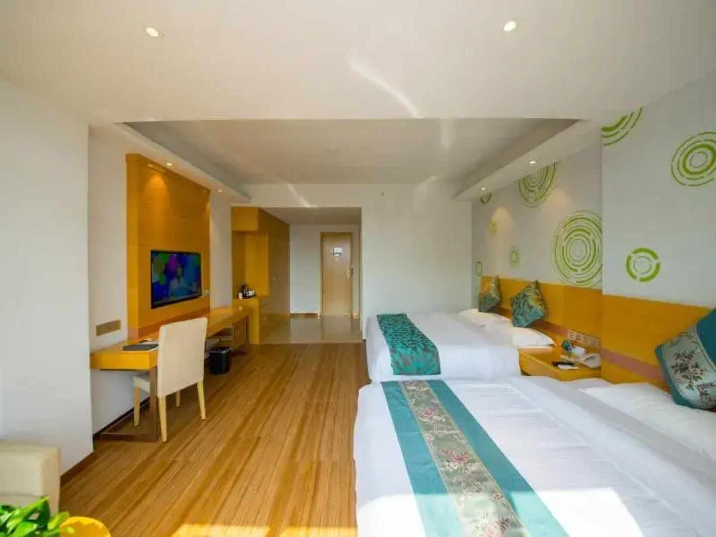 GreenTree Inn Qionghai Bo'ao Railway Station