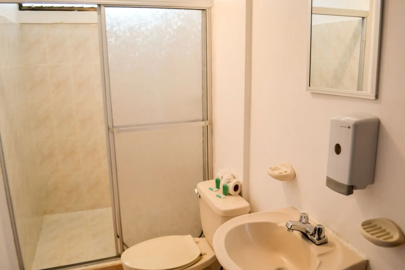 Termales del Bosque & Hot Springs