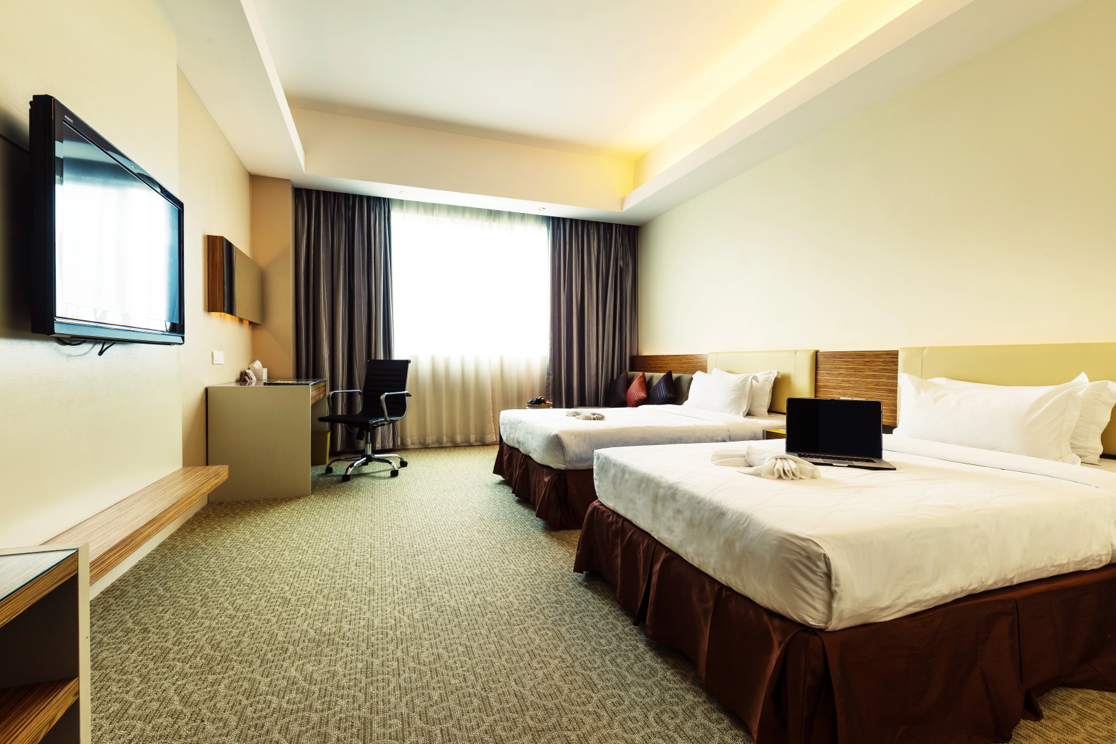Ixora Hotel