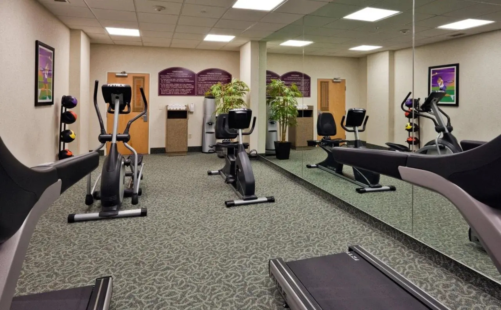 Holiday Inn Express Hotel & Suites Toluca Zona Aeropuerto by IHG