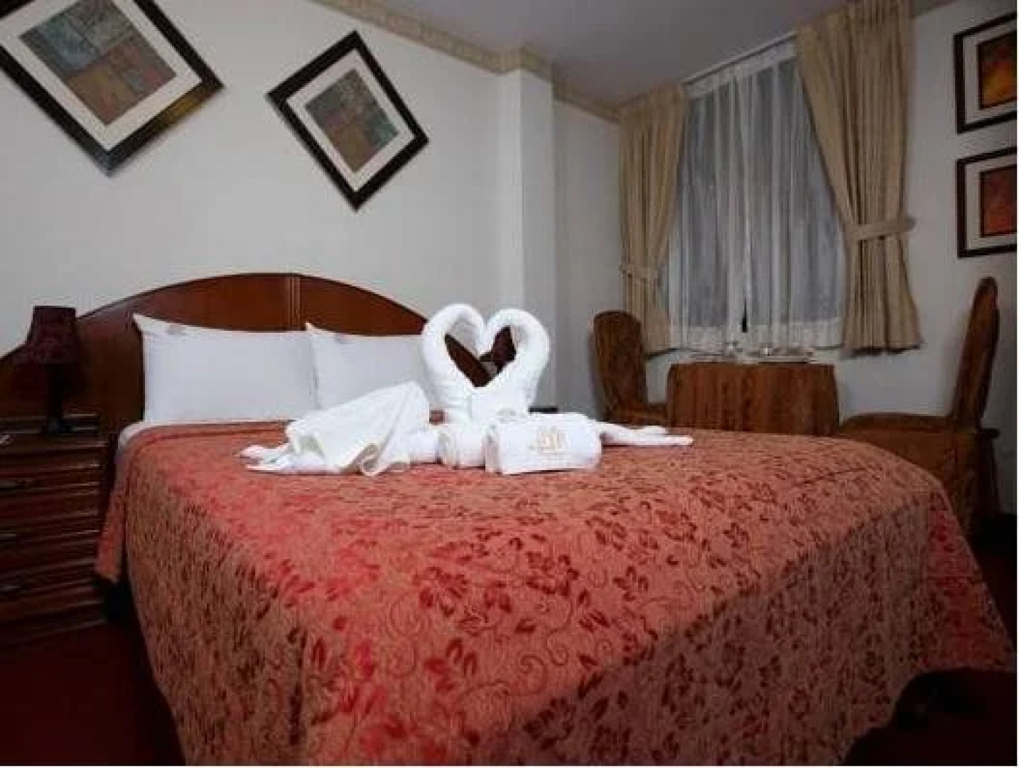 The Rokes Plaza Hotel