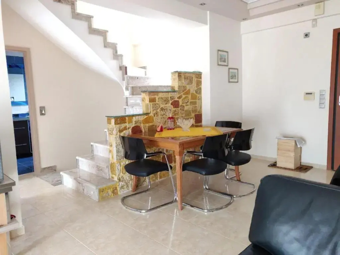 Dimitris Vaso’s Villa with Sea and Mountain View!