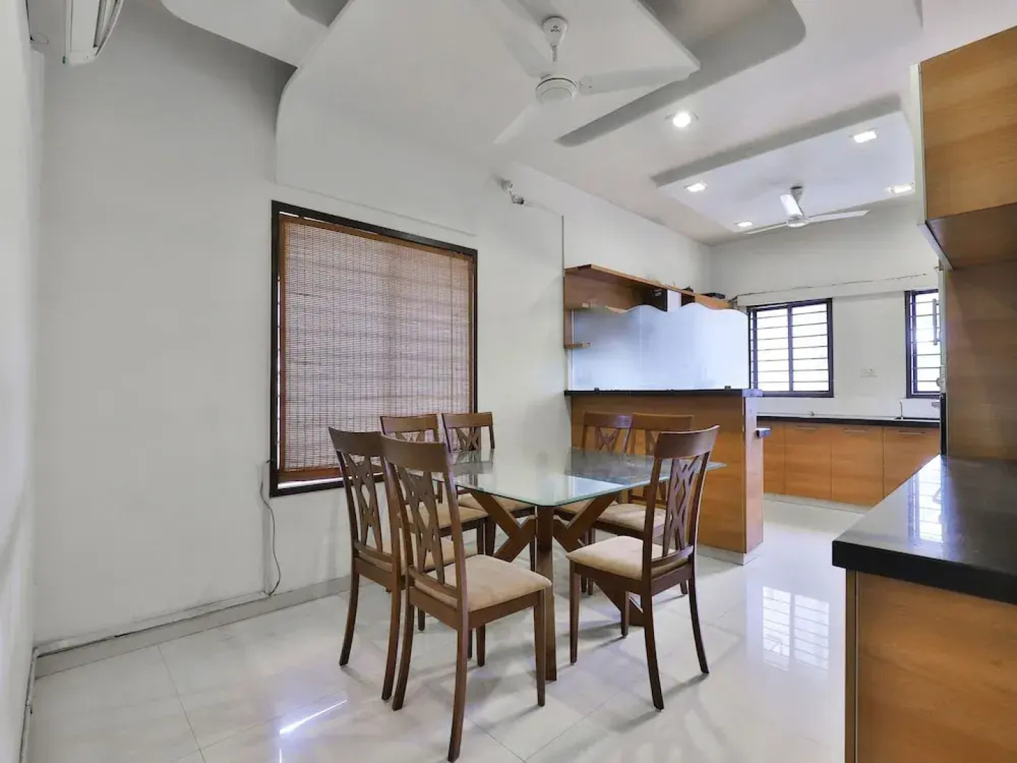 OYO 15508 Shreeji Sangeet Apartments