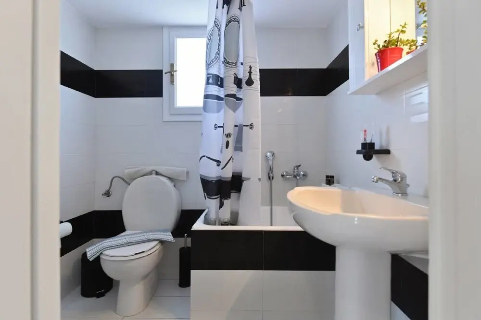 Two Bedroom House - Paroikia Central