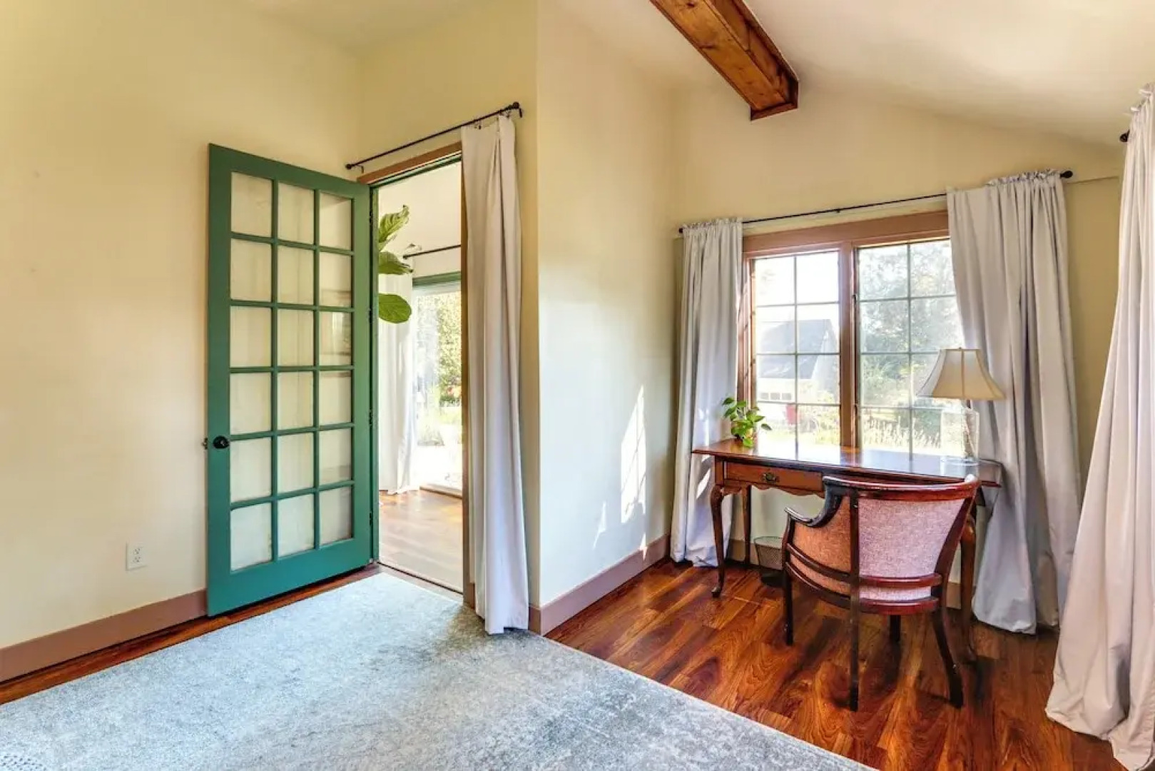 Walkable Location: Historic Home in Charles Town!