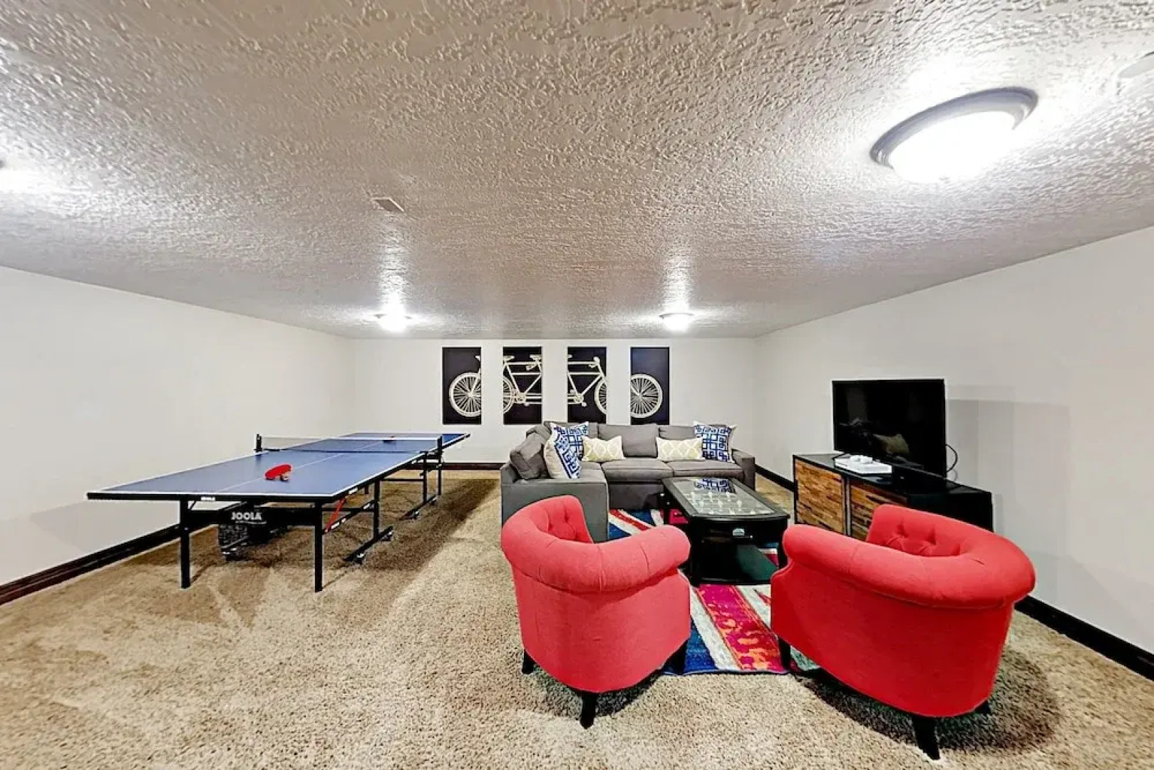 Big Townhome W/ Hot Tub, Views, 3 Living Rooms 5 Bedroom Townhouse