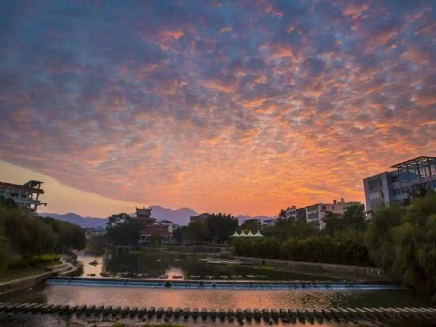 Zhangzhou Longda Hotel