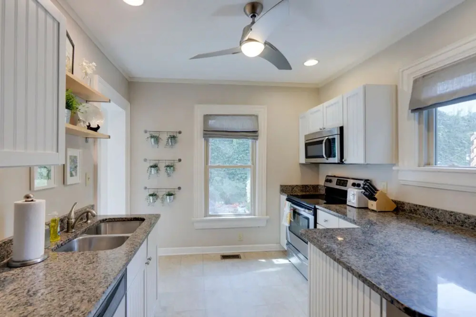 Charming Dayton Home: Walk to River + Downtown!