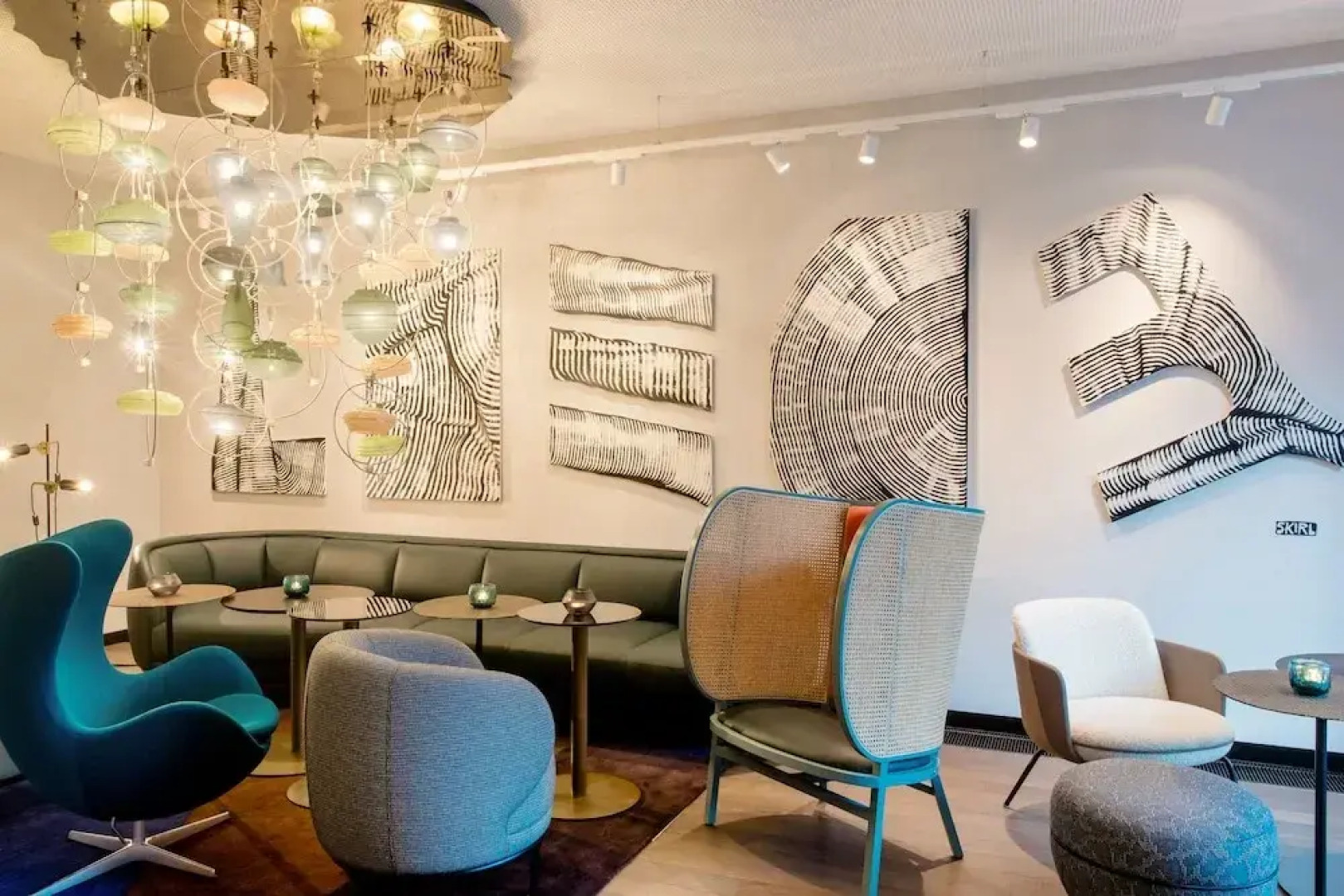 Motel One Linz - Hauptplatz