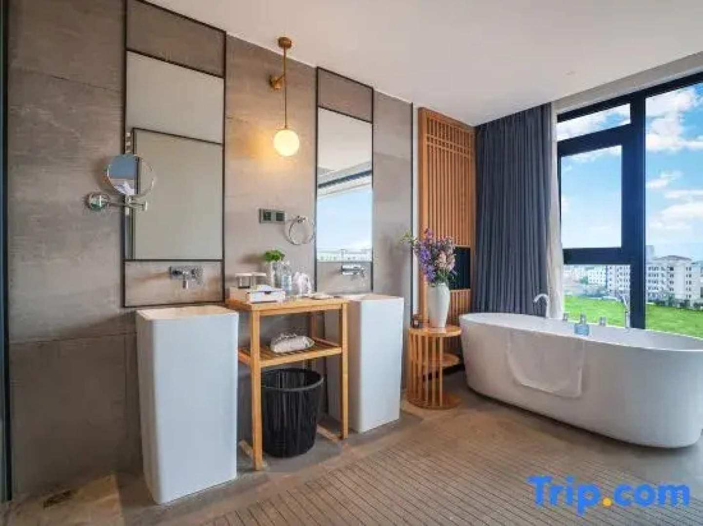 Yuexinyuan Hot Spring Resort Hotel