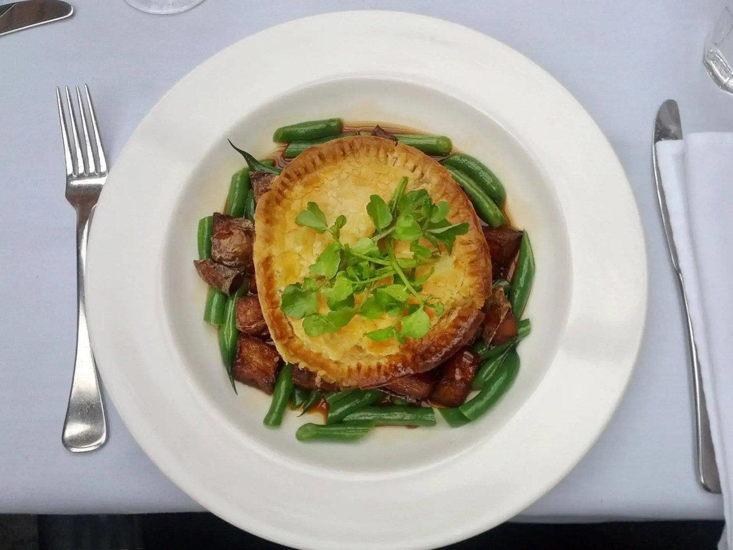 Crackenback Farm Guesthouse