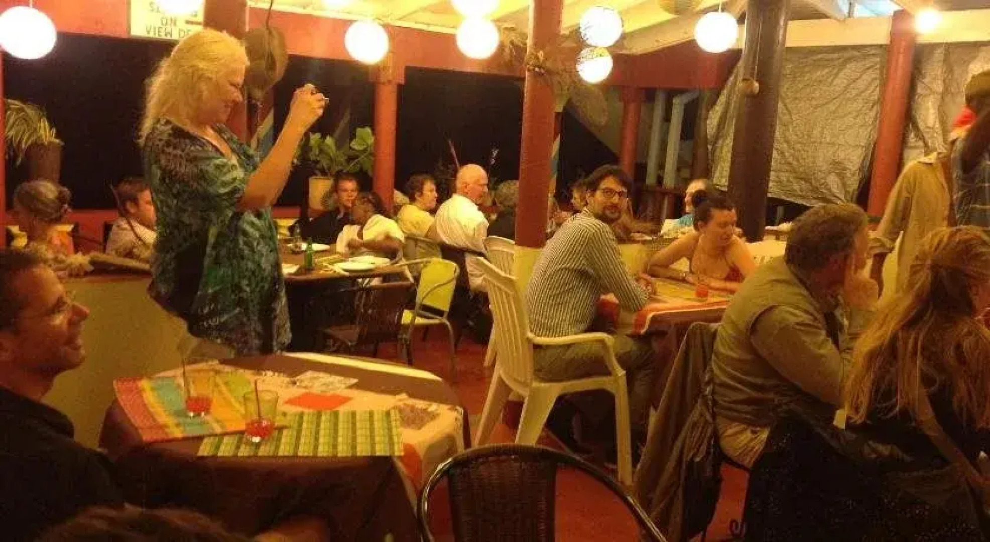 Rainbow Beach Apartments & Rooms