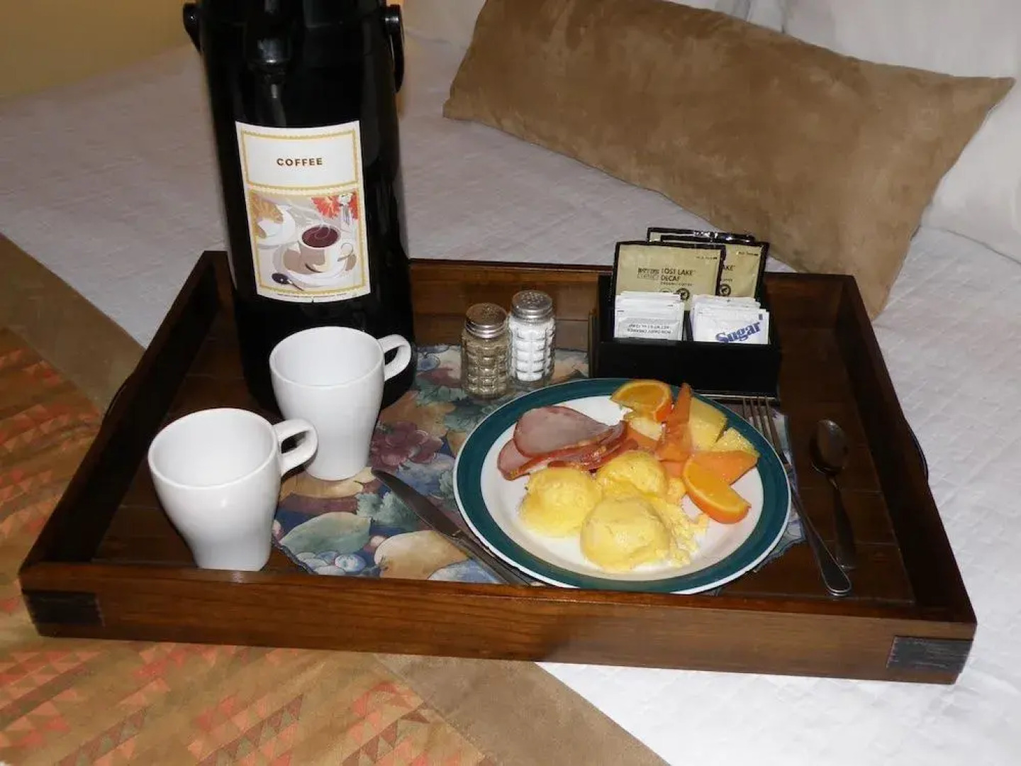 The River's Edge Motel Lodge & Resort