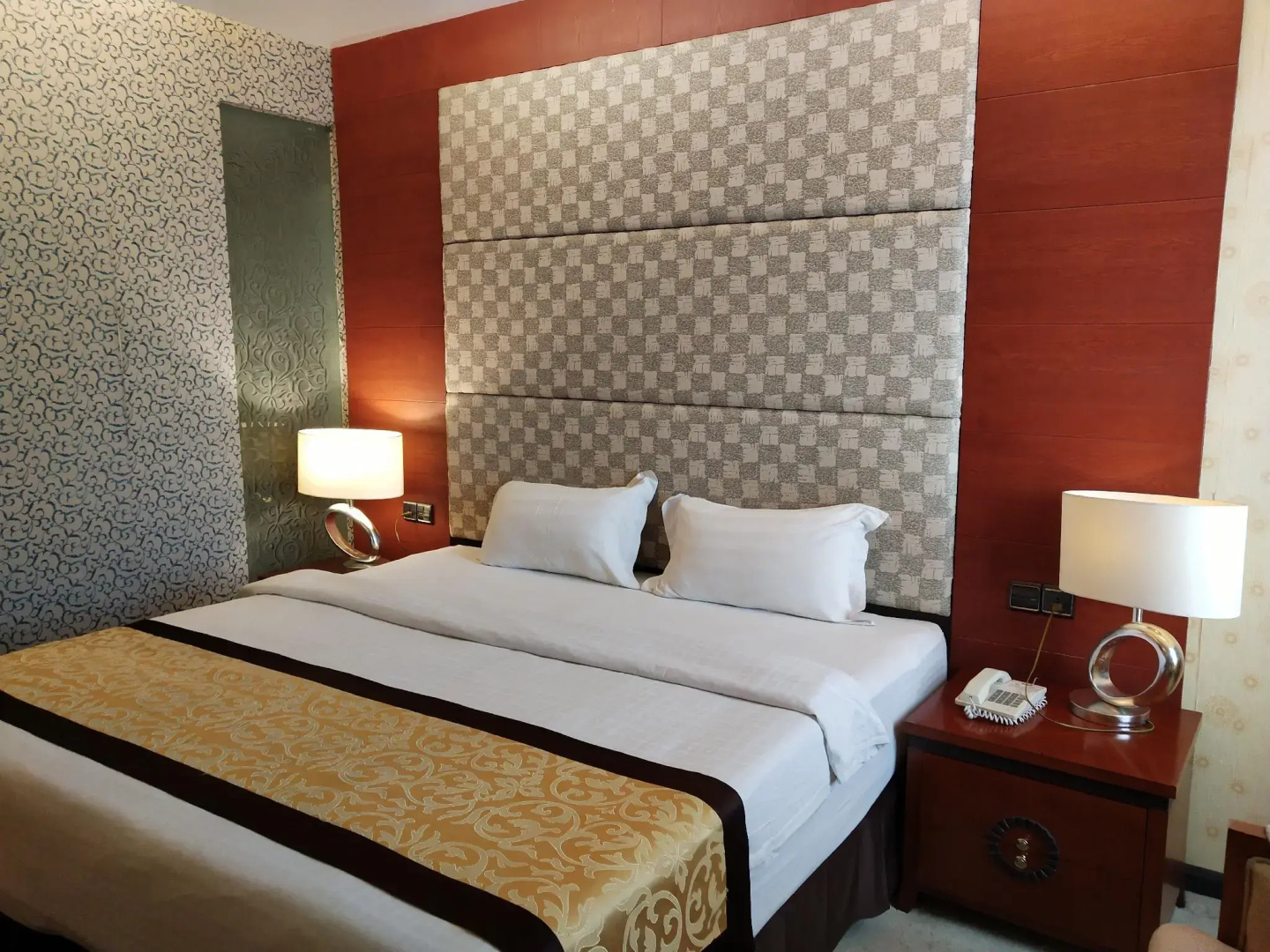 MB Hotel
