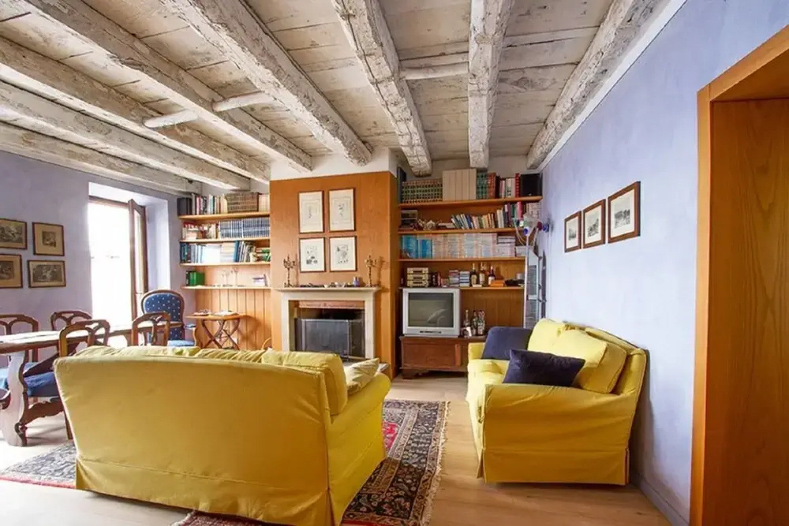 Authentic 3 bed Apartment With Amazing Lake Views