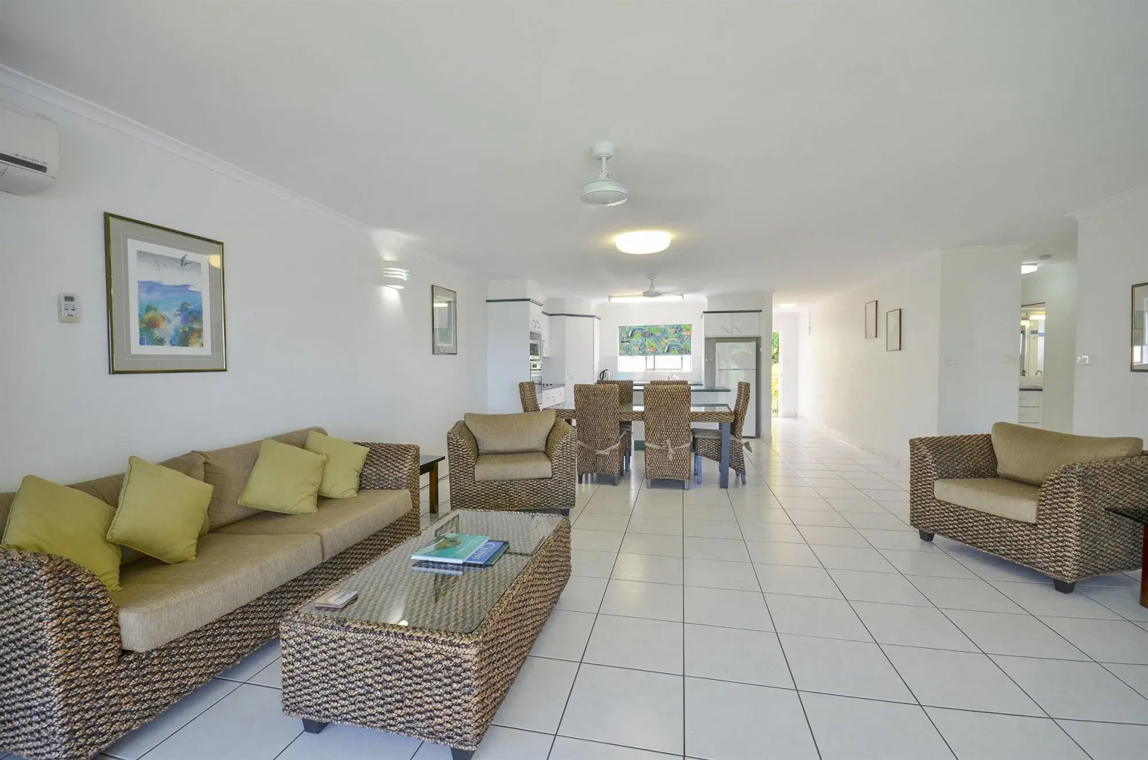 Roydon Beachfront Apartments