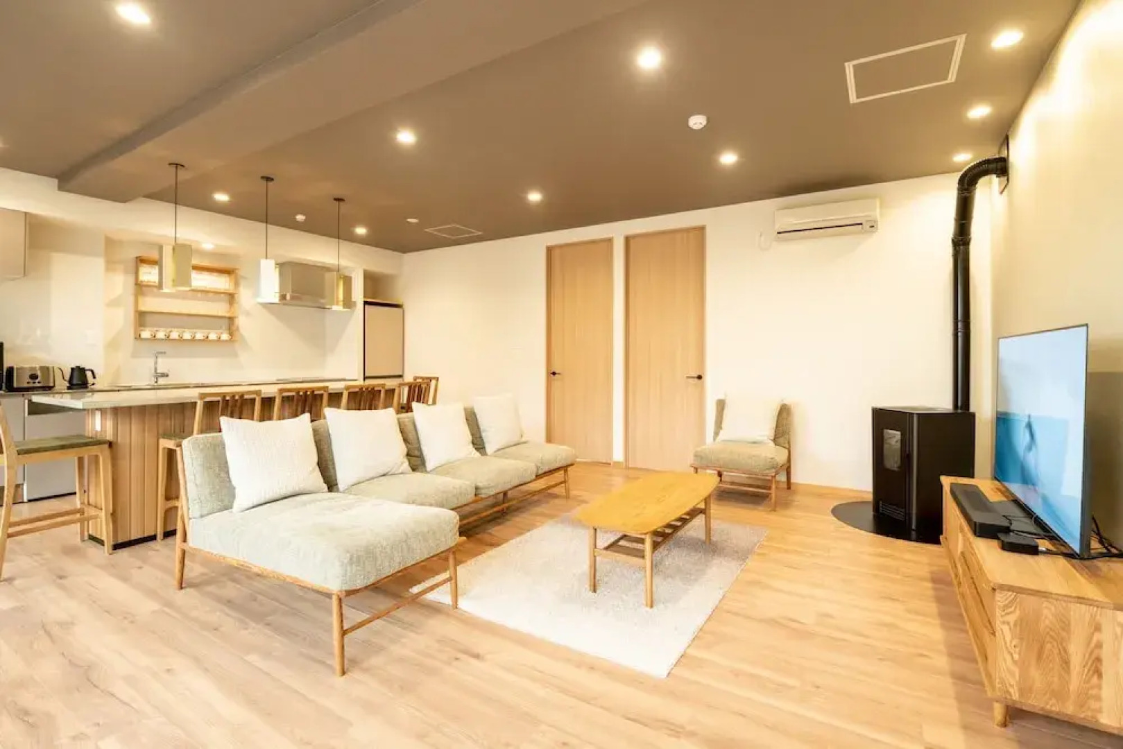 Tanuki Luxury Apartments
