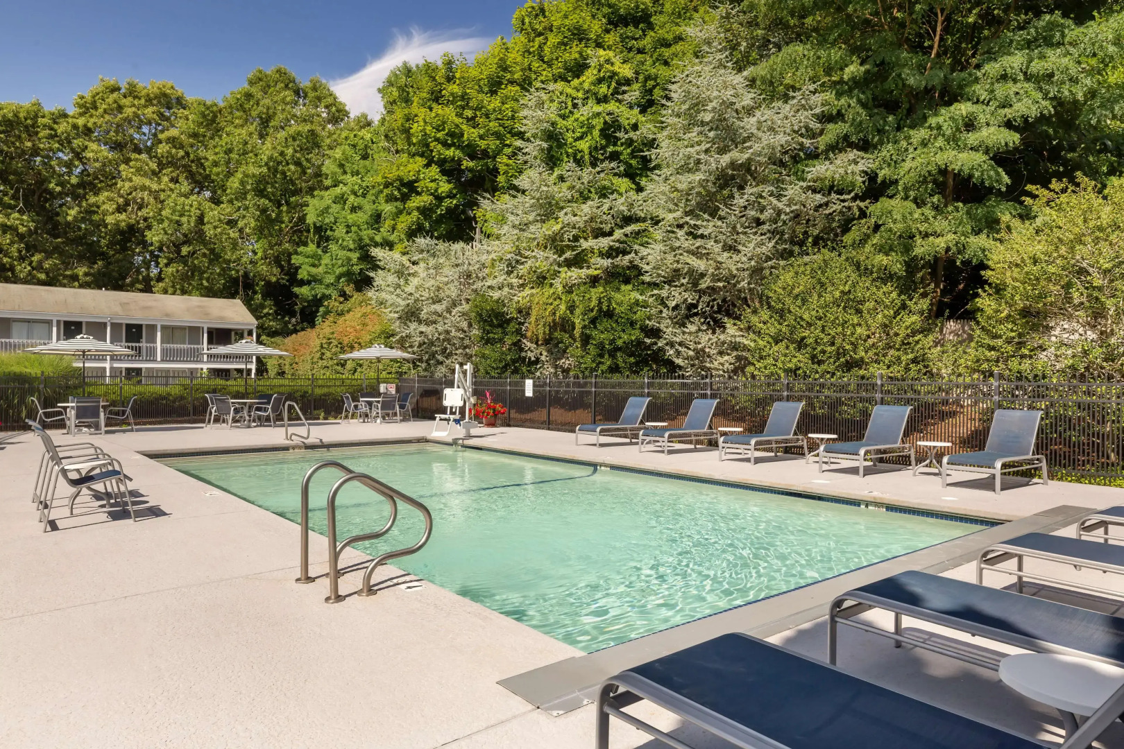 Best Western Plus Cold Spring