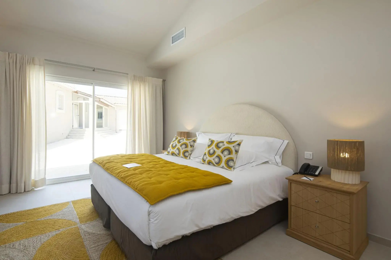 Le Vallon de Valrugues Hotel Spa & Villas