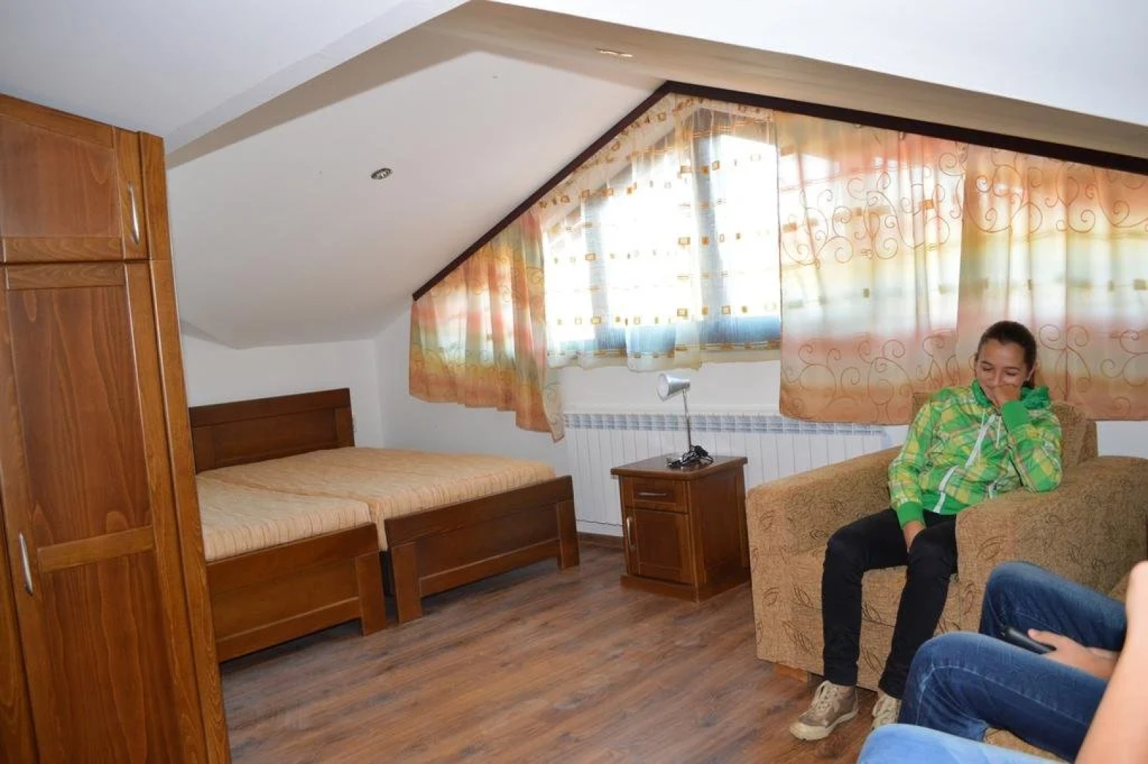 DE-YAN Guest House
