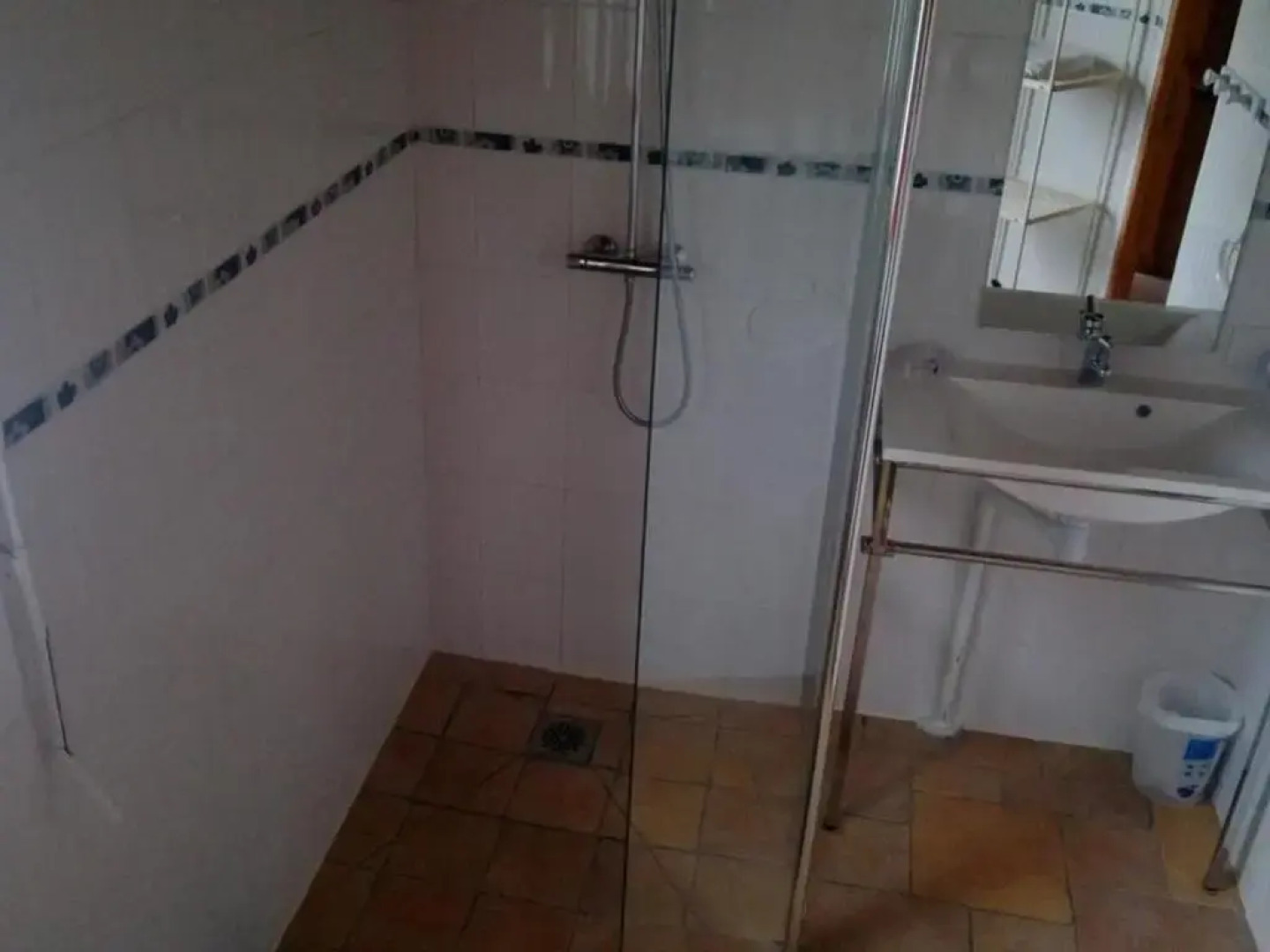 Gîte Pihen-lès-Guînes, 6 pièces, 12 personnes - FR-1-376-39